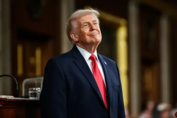 Трамп пожартував про третій термін: чому це не суперечить Конституції США