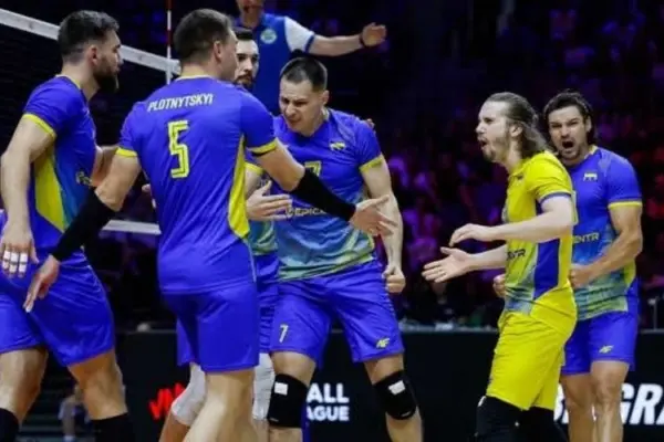 Янчук і збірна України відкрили ЧЄ-2026 з волейболу перемогою 3:1